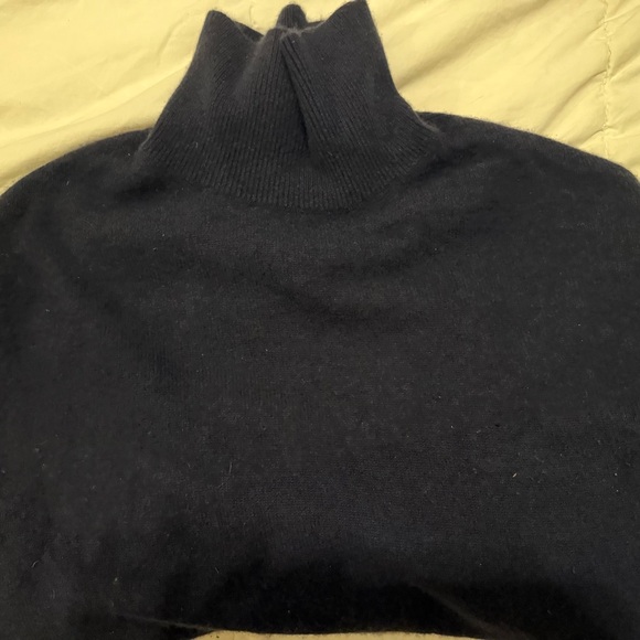 ALEX MILL CASHMERE CECILE TURTLENECK SWEATER IN NAVY XL